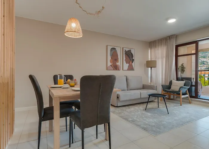 Upgrade Paradise Marina شقة